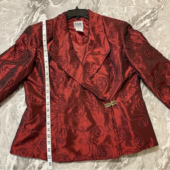 R&M Richards Vintage jacket blazer size 16 wine ruby clasp gold satin Elegant - Picture 5 of 12